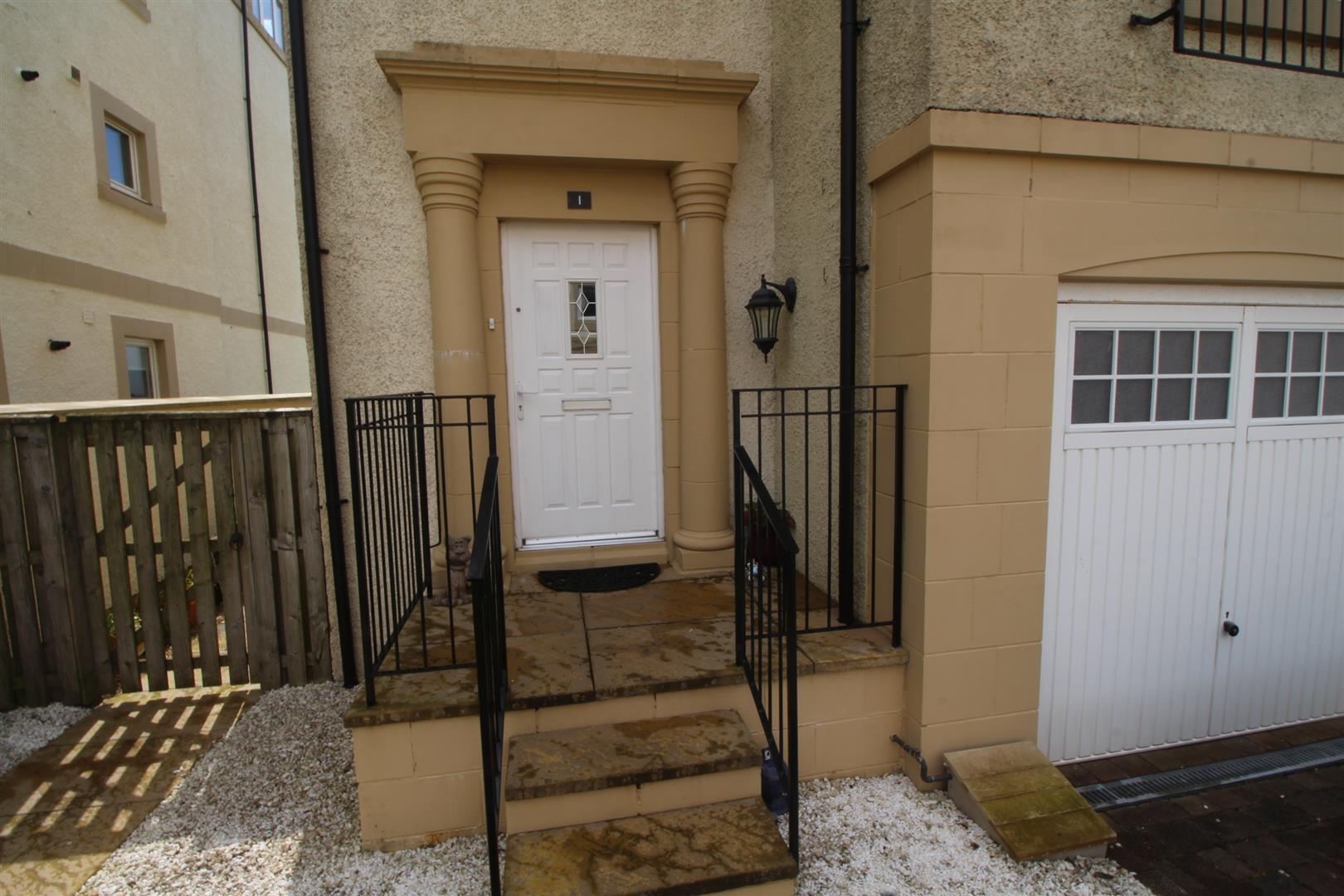 Cromarty Grove, Inverkip Neill Clerk Estate Agents